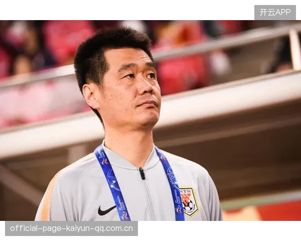 李霄鹏离开：是否引发俱乐部管理层的深层变革？